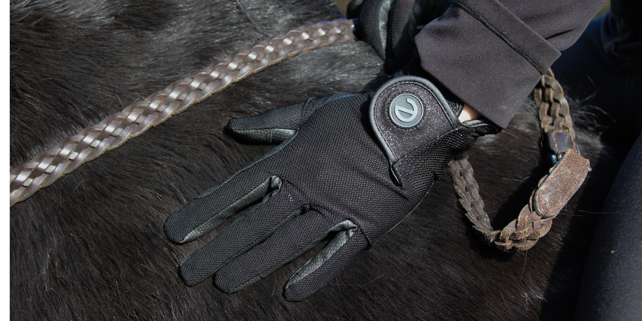 Why the eGLOVE eQUEST GripPro X-LITE Are the Must-Have Summer Gloves for Equestrians