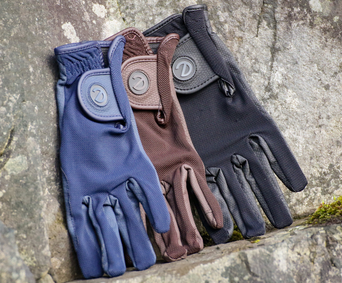 eGLOVE eQUEST GripPro レザー タッチスクリーン 乗馬用グローブ (メルローバーガンディS)