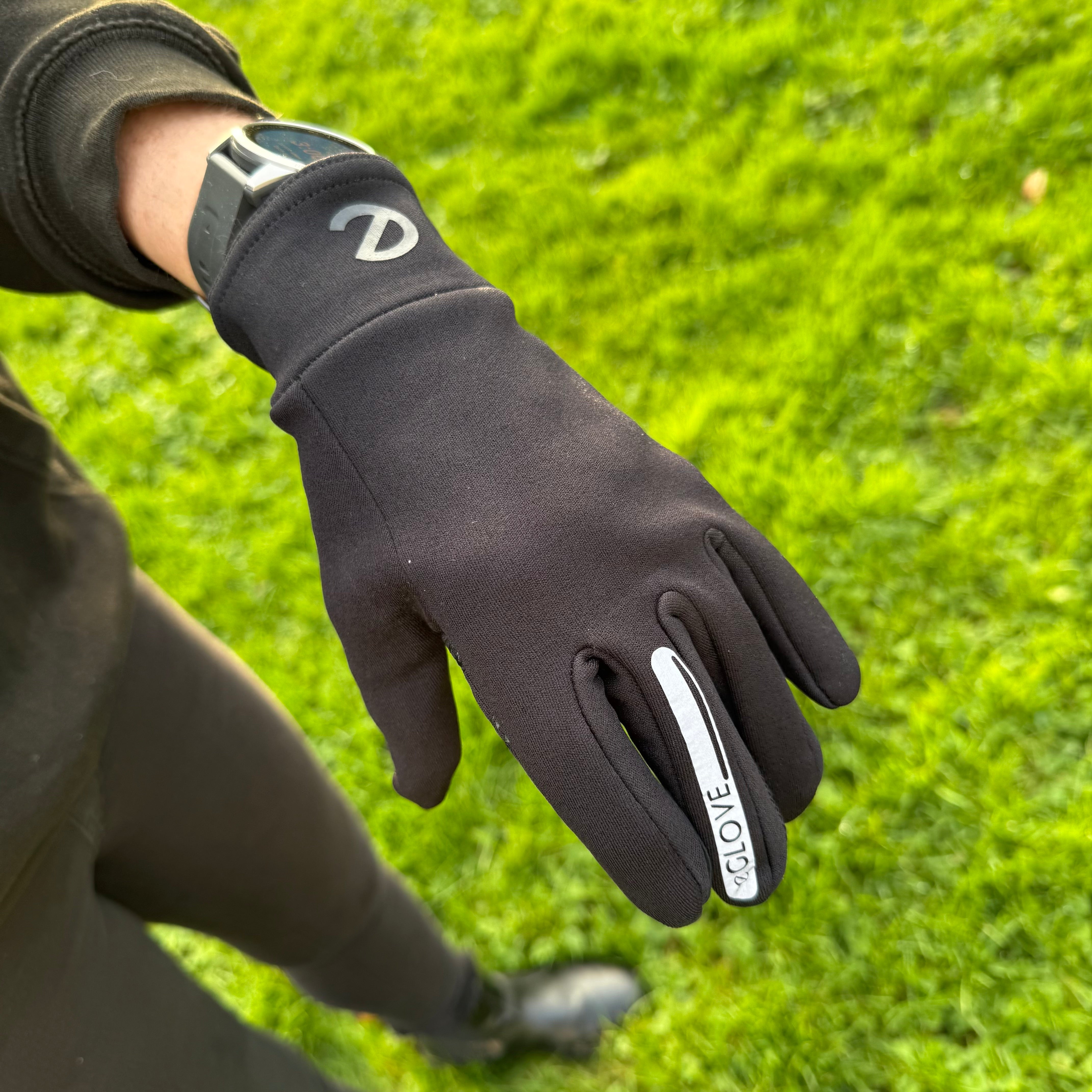 RUN - Winter Edition - Warm Fleecy Running Gloves - Black & Touchscreen Friendly