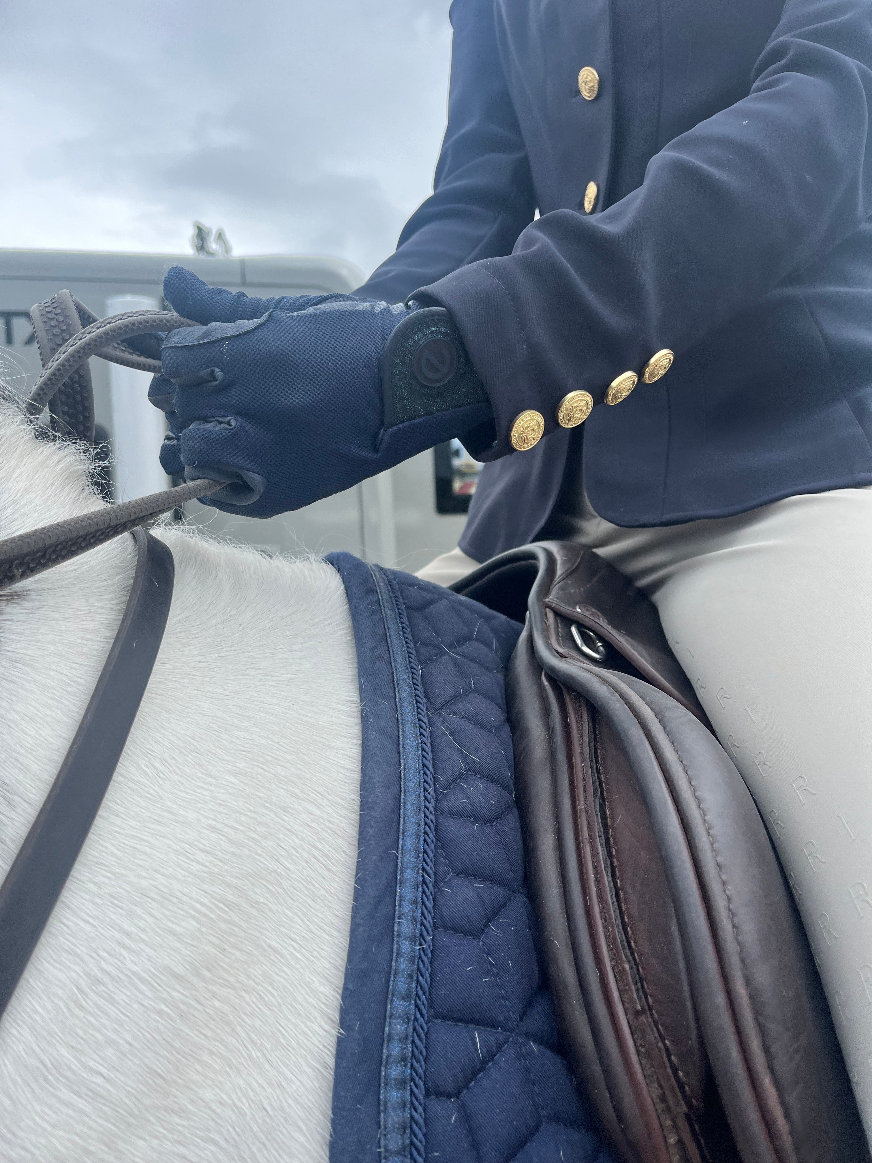 eQUEST GripPro X-LITE Blue Tonal Glitter riding gloves in use - eGLOVE