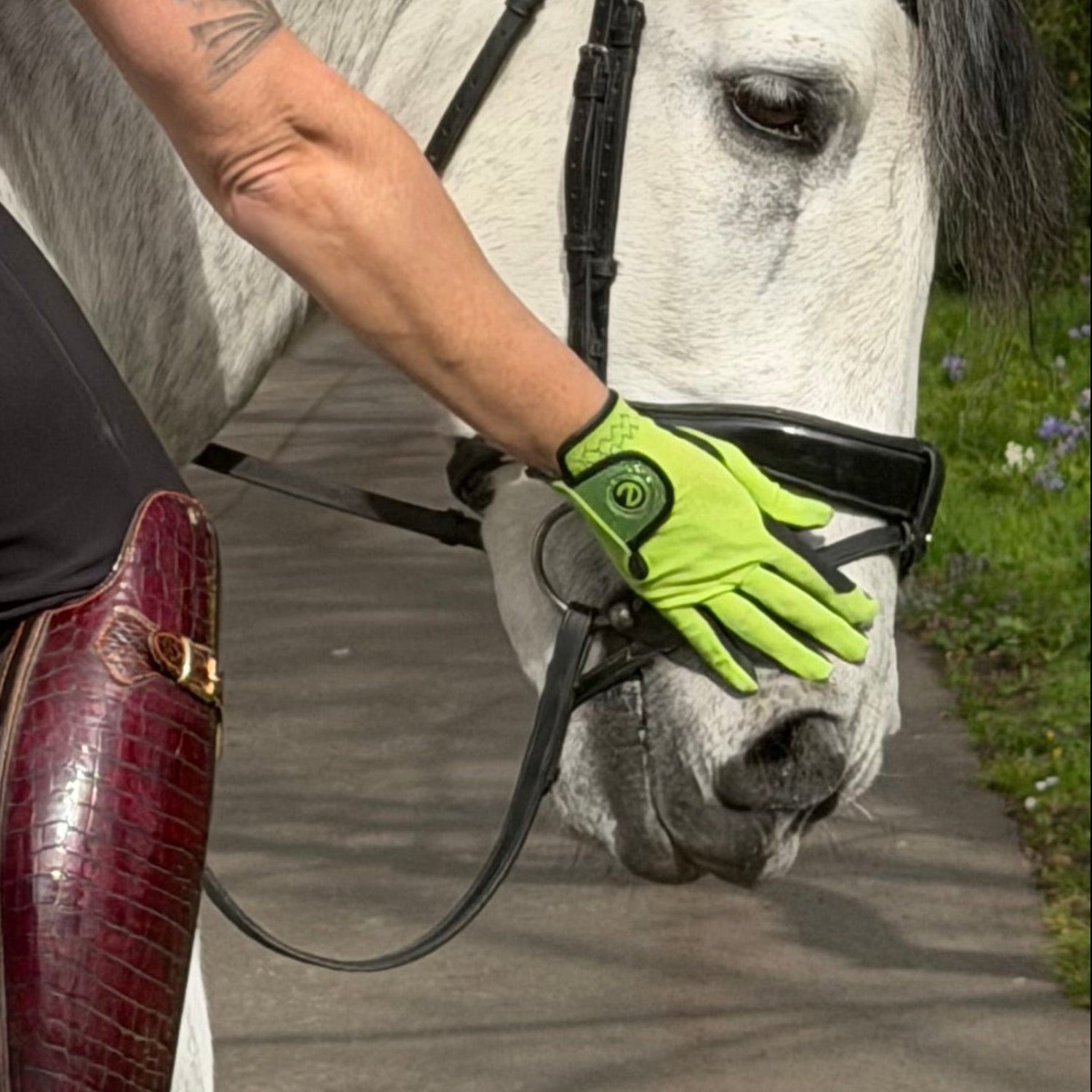 eQUEST GripPro X-LITE Riding Gloves - Lime Green Glitter Cuff