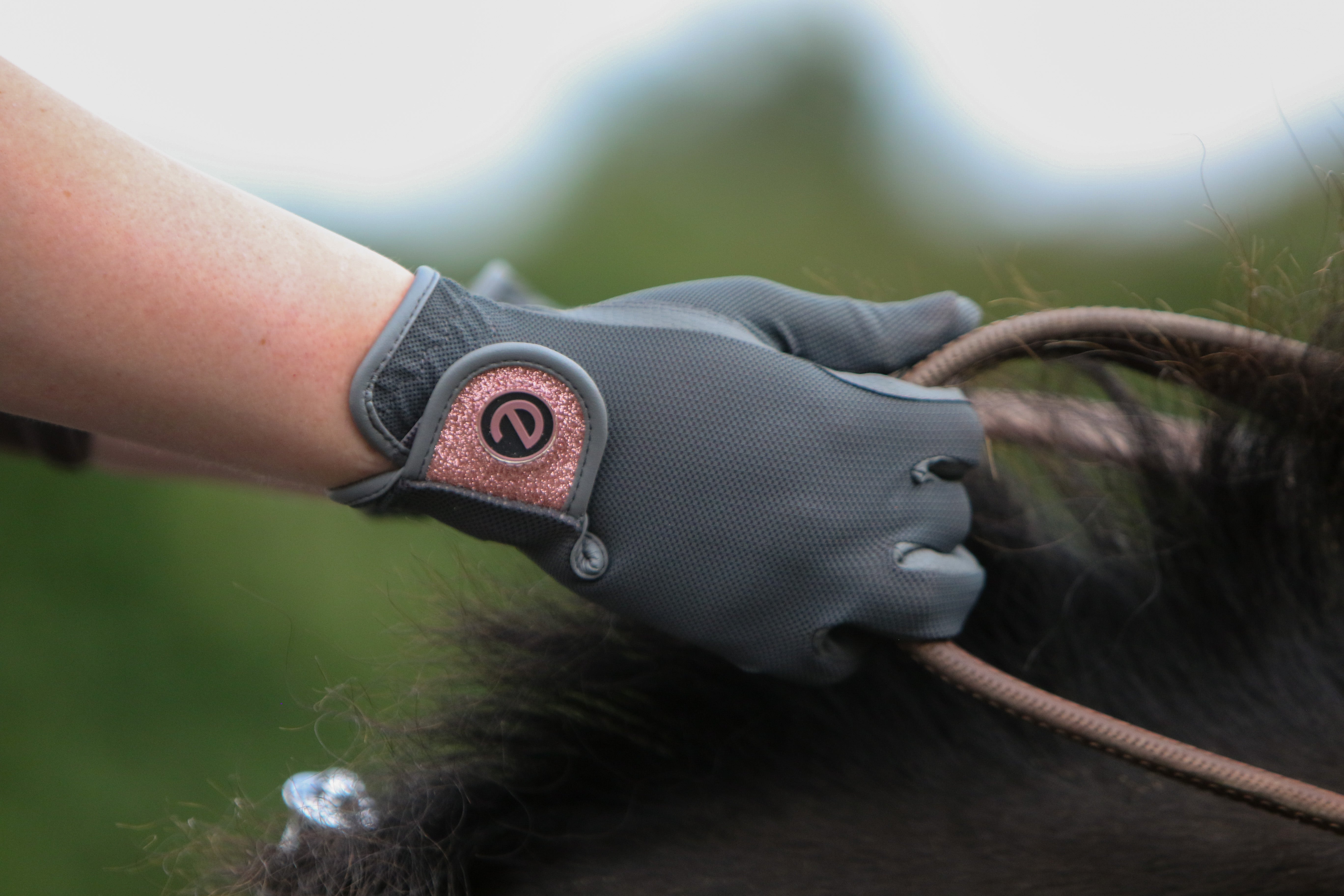 eQUEST GripPro X-LITE Lightweight Equestrian Gloves - Grey & Rose Gold Glitter