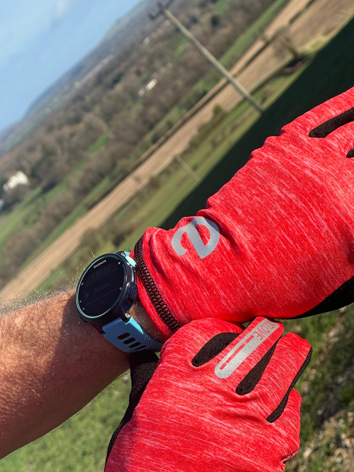 RUN - Red - Touch Screen Running Gloves