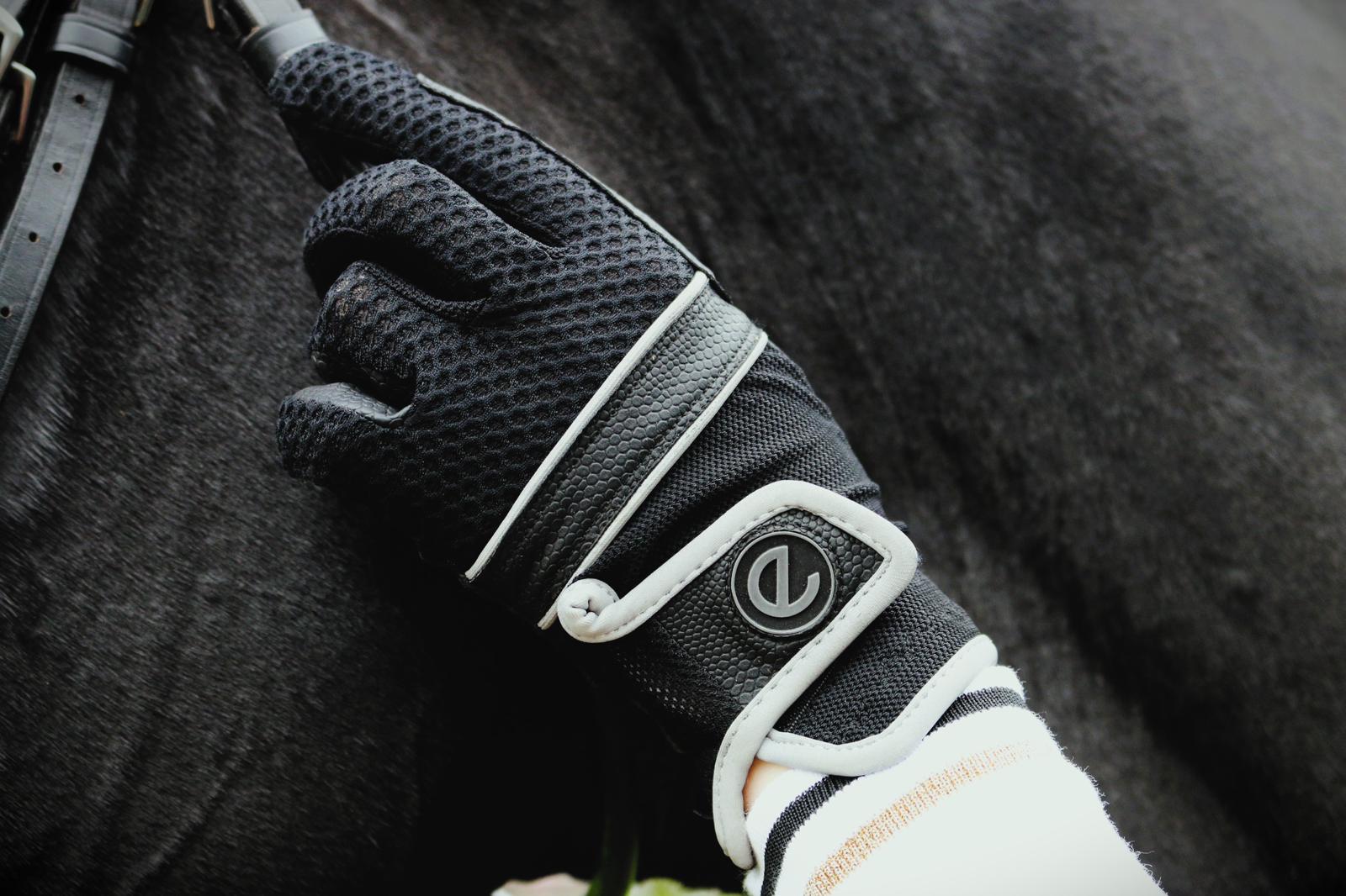 eQUEST GripPro X-LITE Lightweight Equestrian Gloves - eGLOVE x Forelock & Fringe Special Edition - Black / Reflective