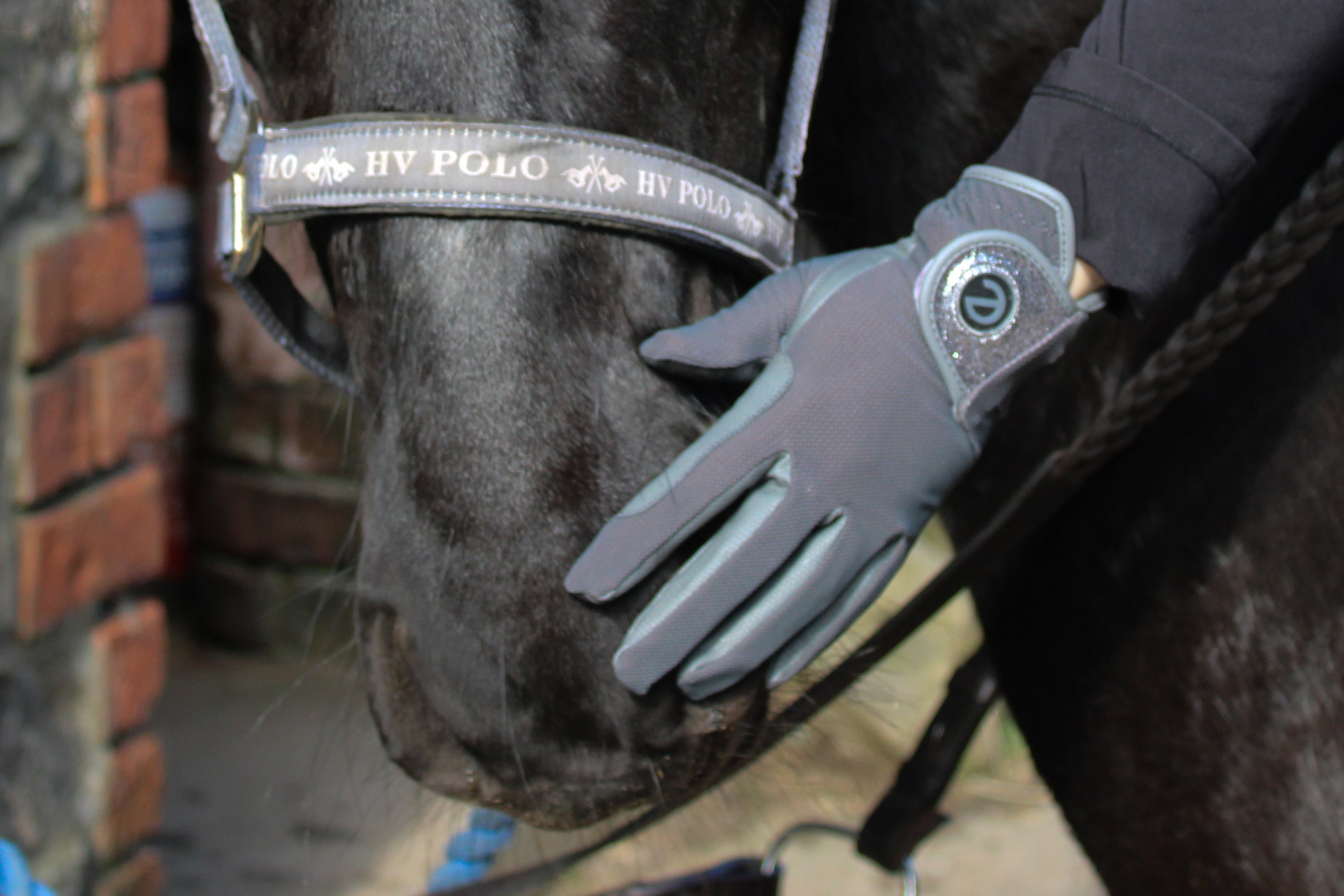 eQUEST GripPro X-LITE Lightweight Equestrian Gloves - Grey & Silver Glitter