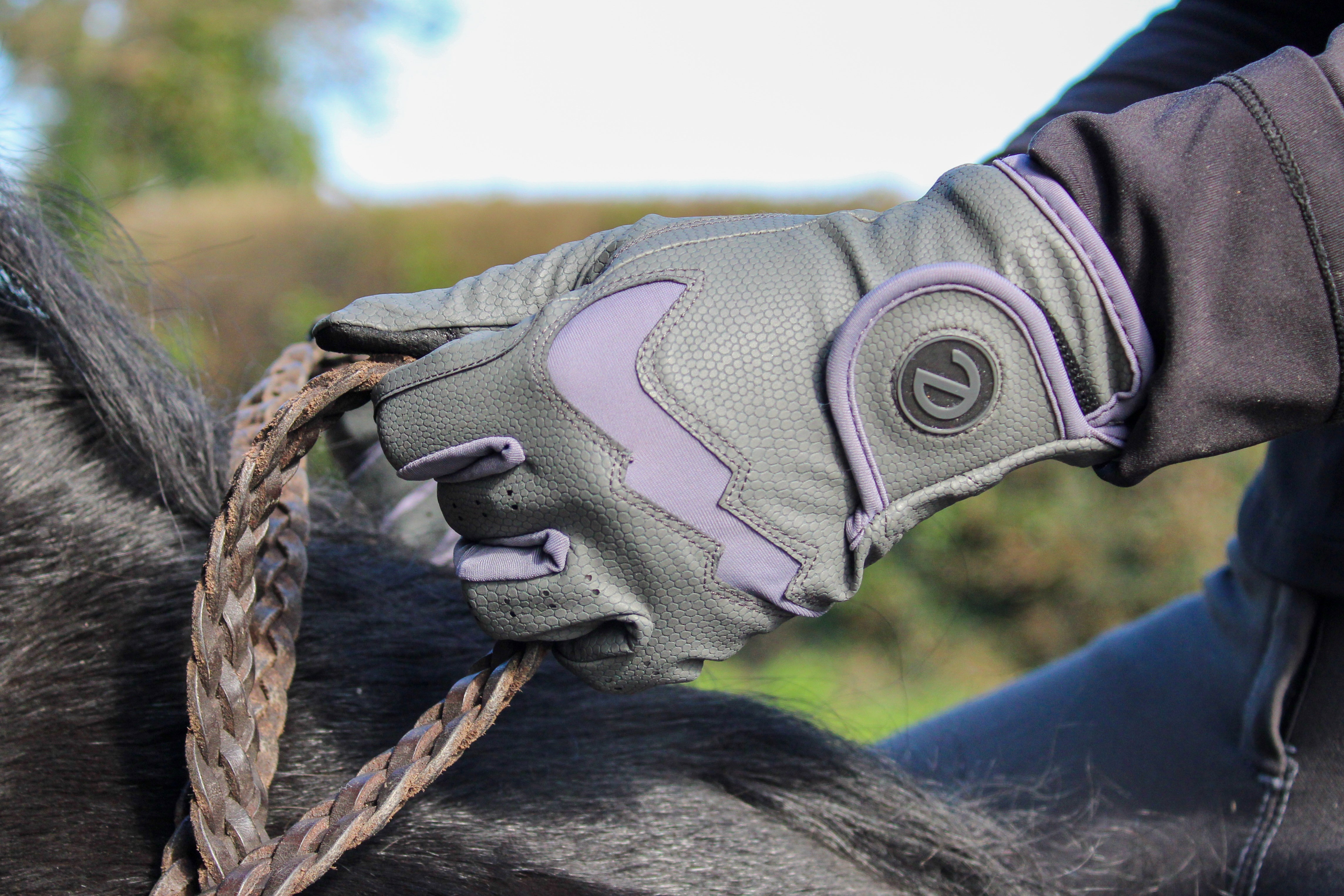 eQUEST GripPro LITE v3 Equestrian Gloves - Grey / Grey