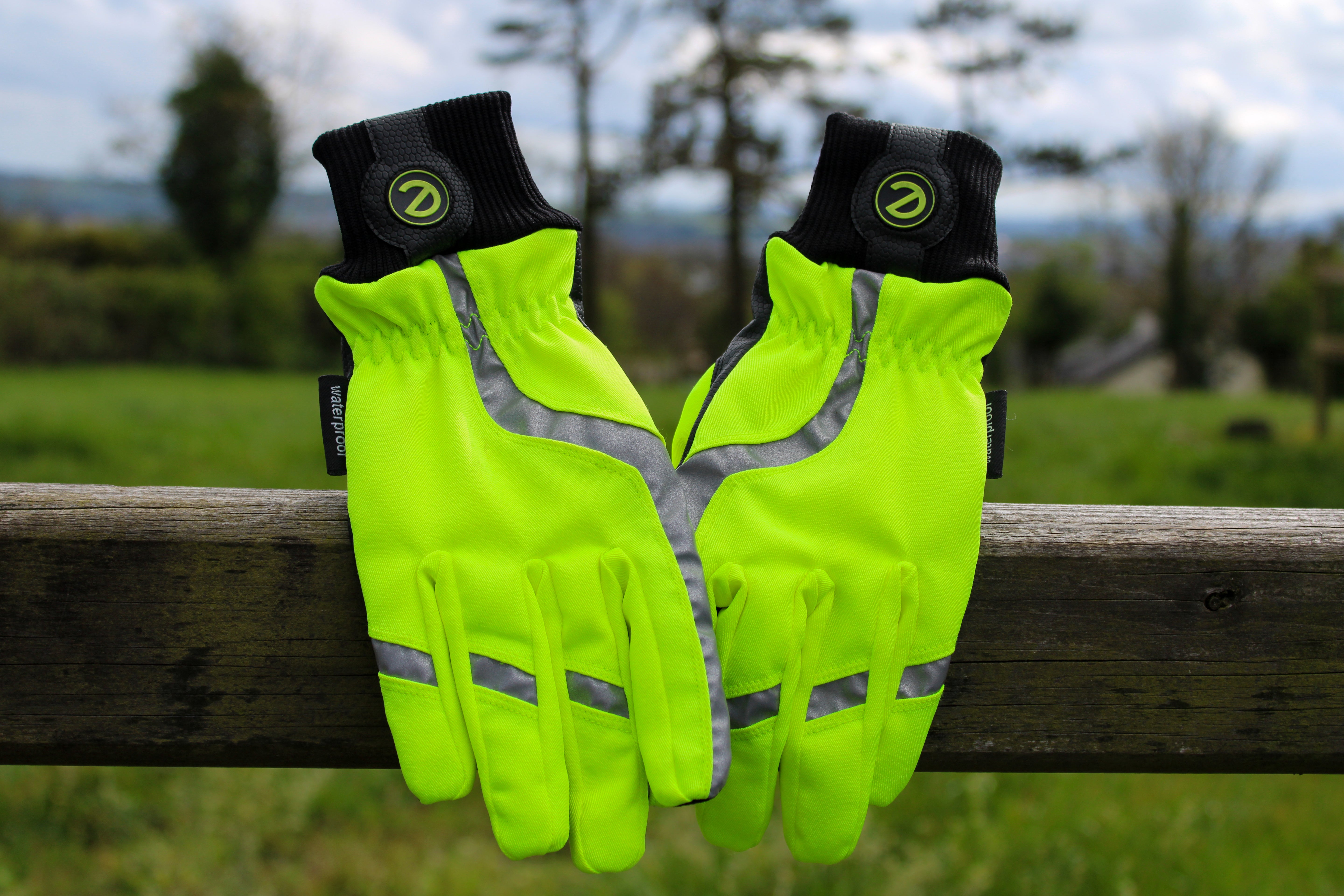 eQUEST Waterproof - Award Winning Waterproof Equestrian Riding & Yard Gloves - HiViz Reflective Yellow