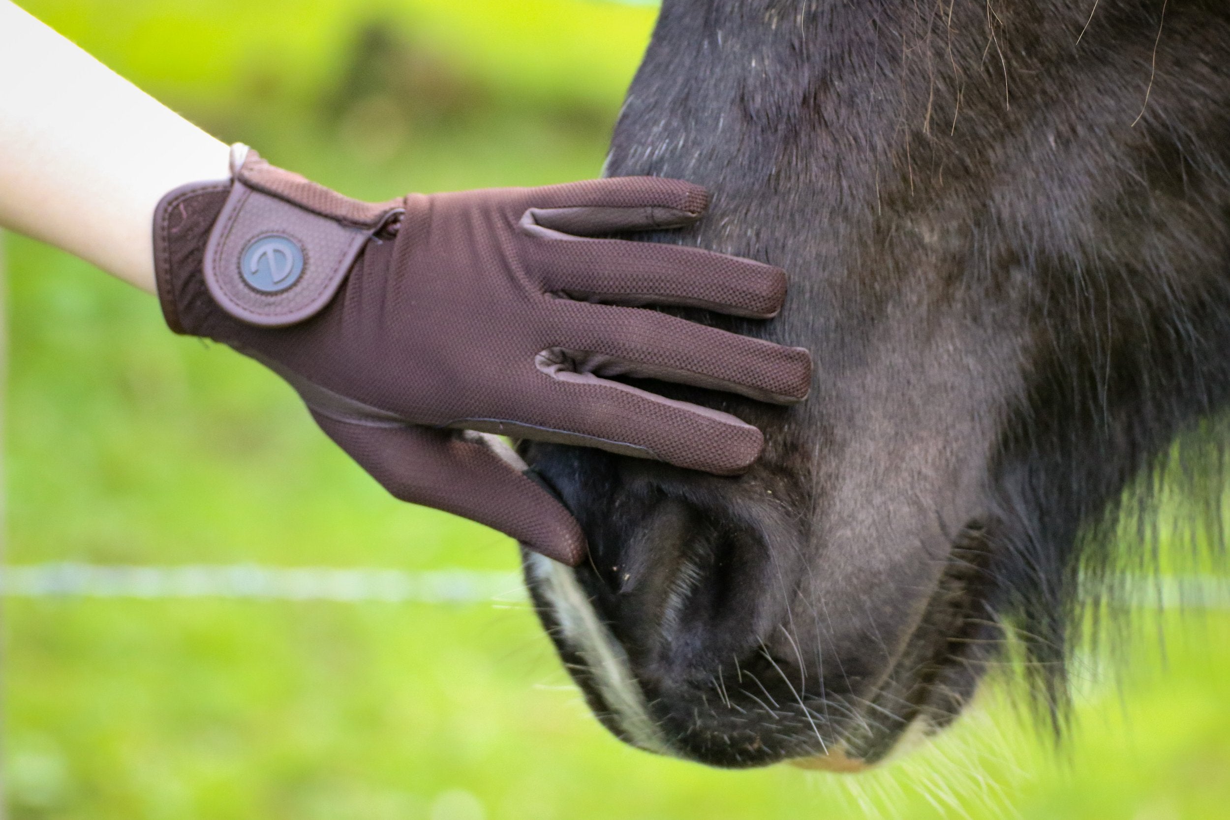 eQUEST GripPro X-LITE Lightweight Equestrian Gloves - Brown - Plain Cuff