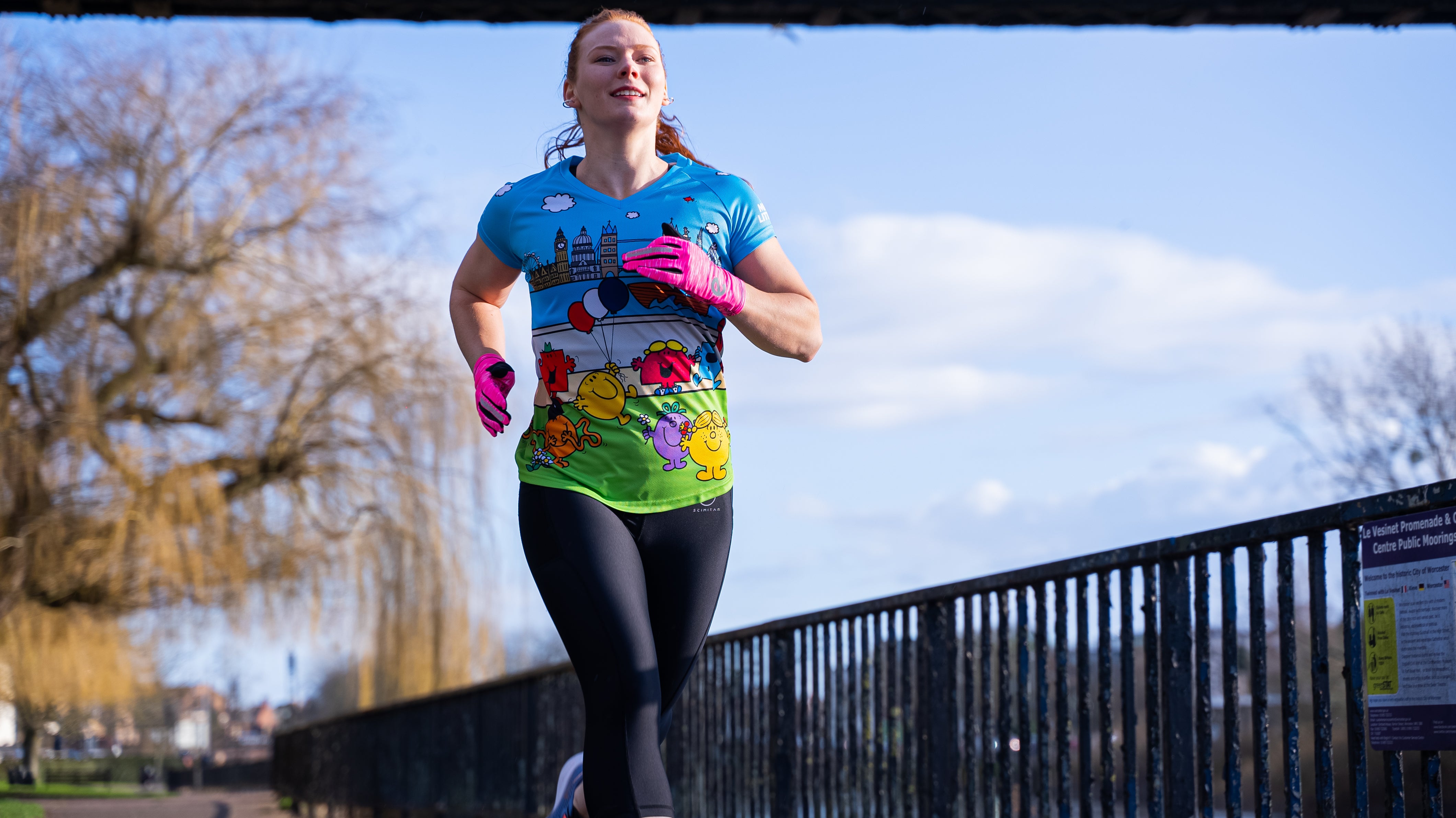 RUN - Pink - Lightweight Touchscreen Running Gloves - New 2024/25 Model