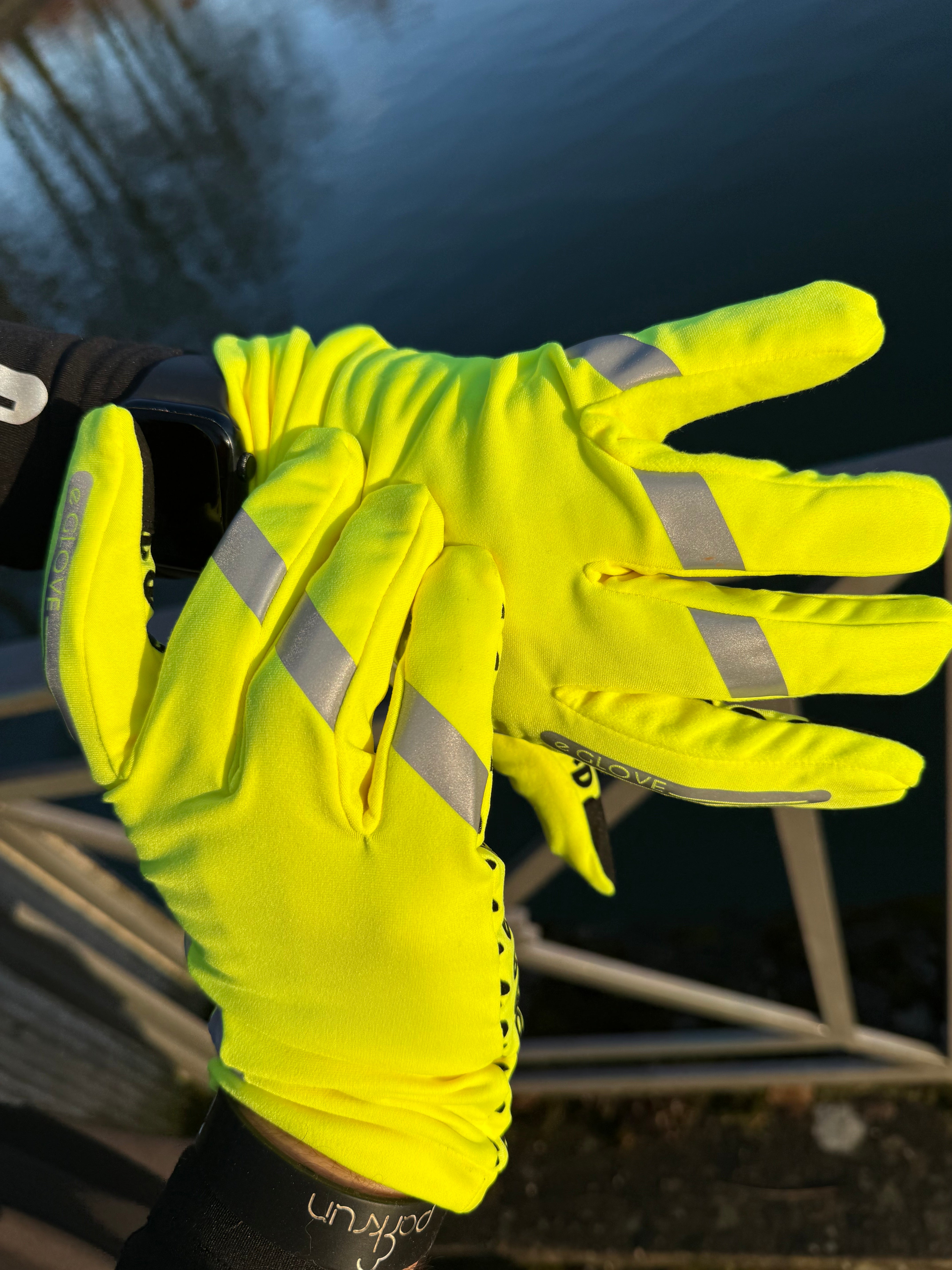 eGLOVE Hi-Vis Run Gloves – Fluoro Yellow | Touchscreen Running Gloves
