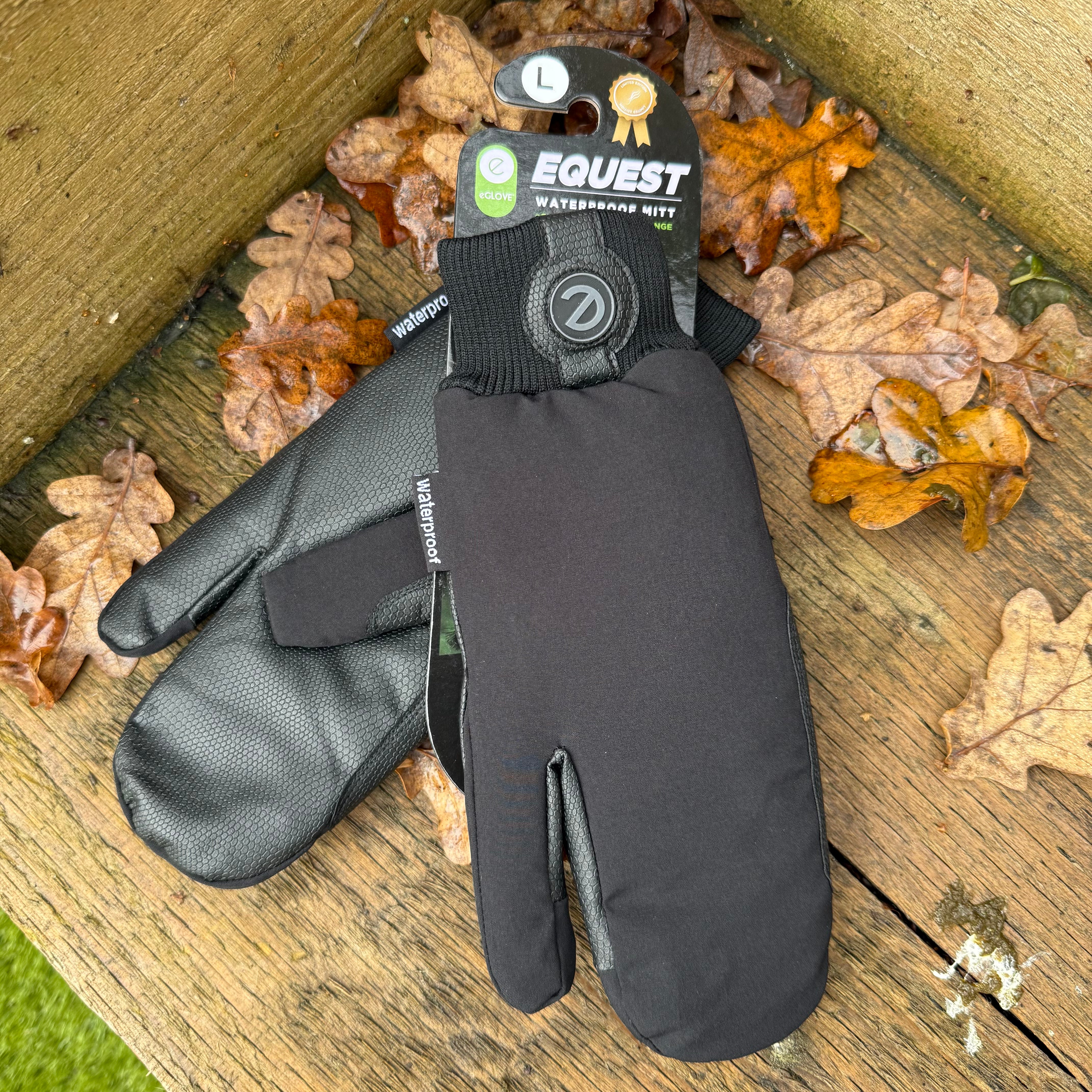 eQUEST Waterproof Mitt - eGLOVE x Forelock & Fringe Equestrian Riding & Yard Mitt - Black