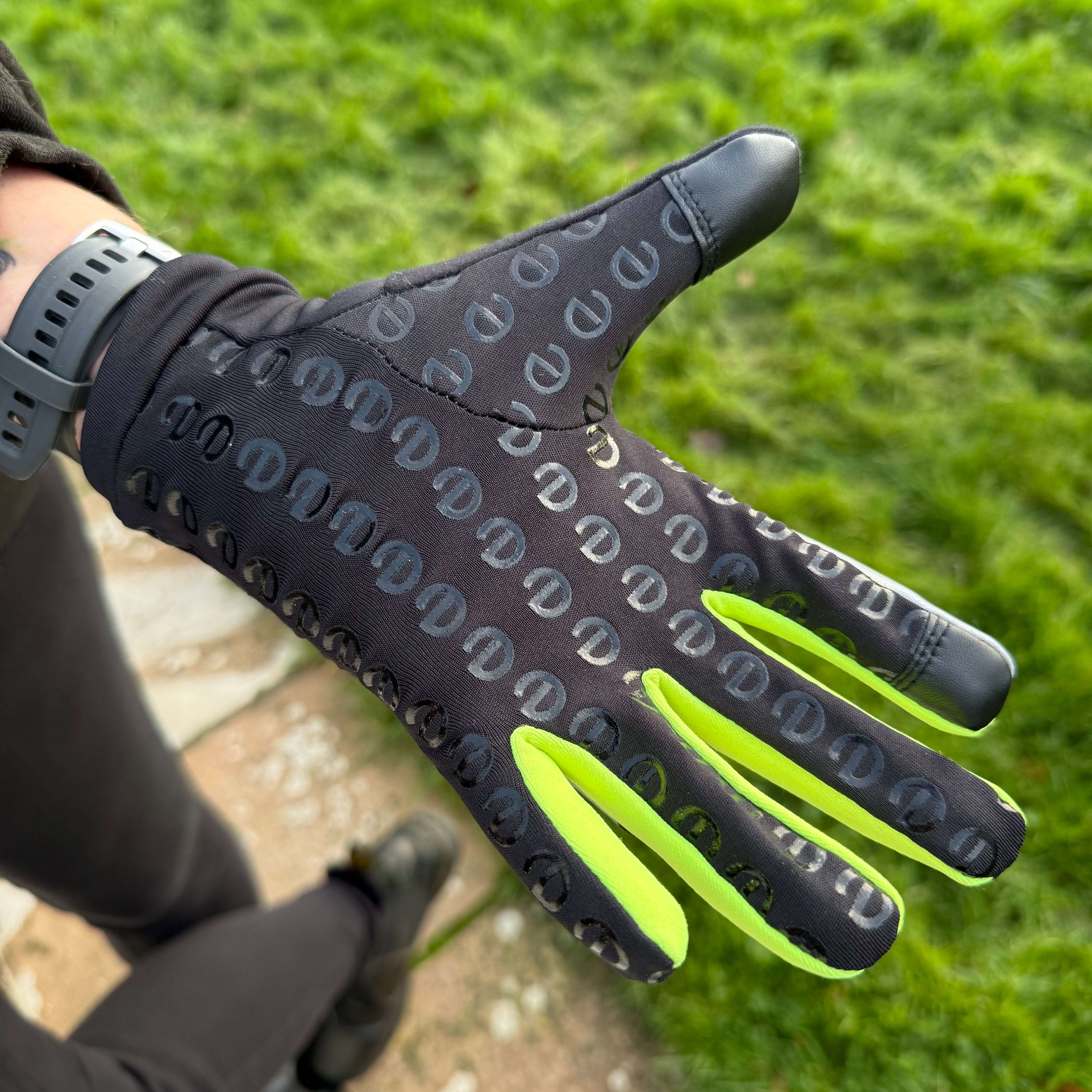 XTREME Ultra Flip - Warm Run Gloves / Mitt - Black / Flouro Yellow Hi-Viz