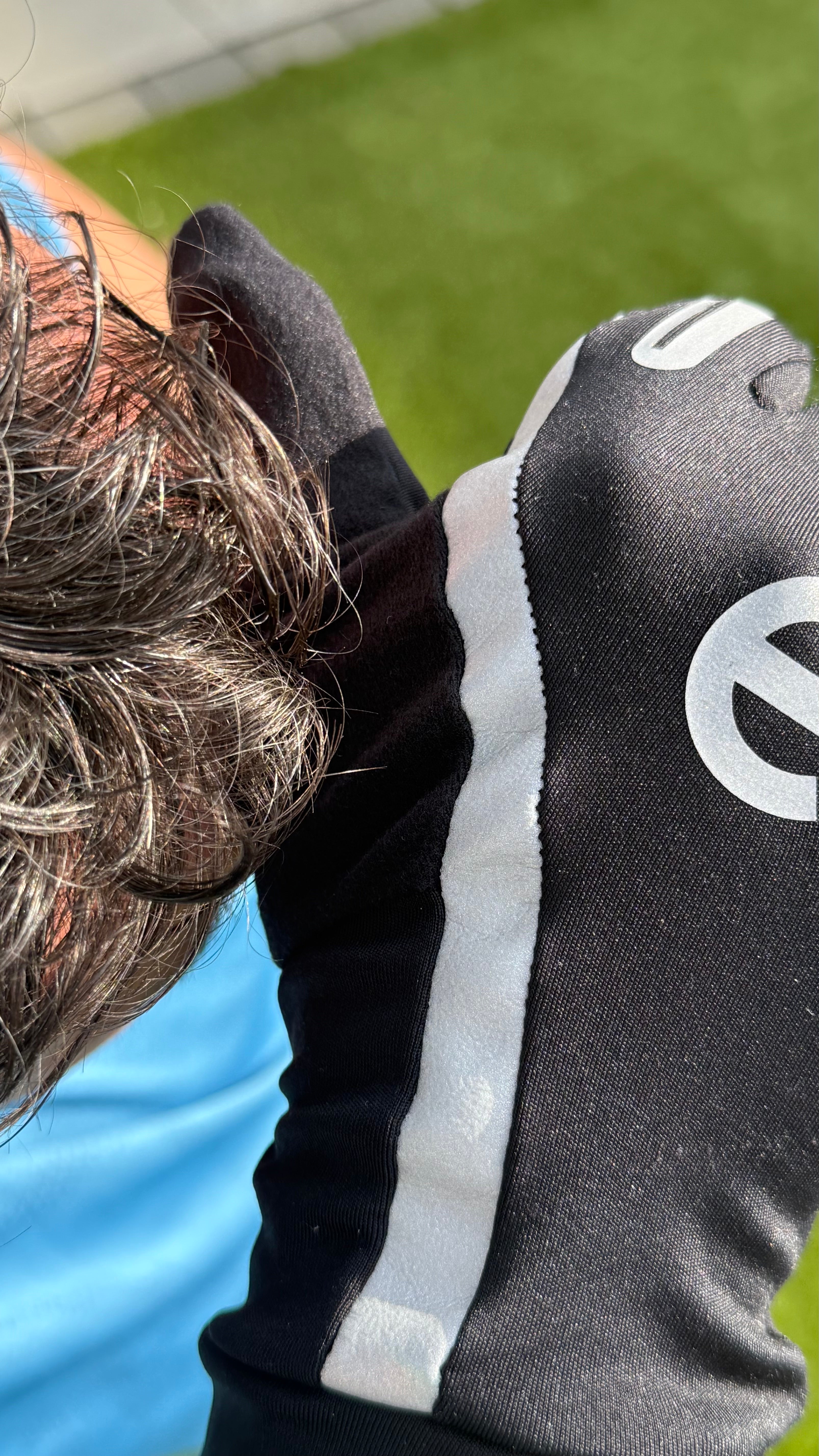 Run - Hi-Vis Touch Screen Running Gloves - Black Reflective (V3)